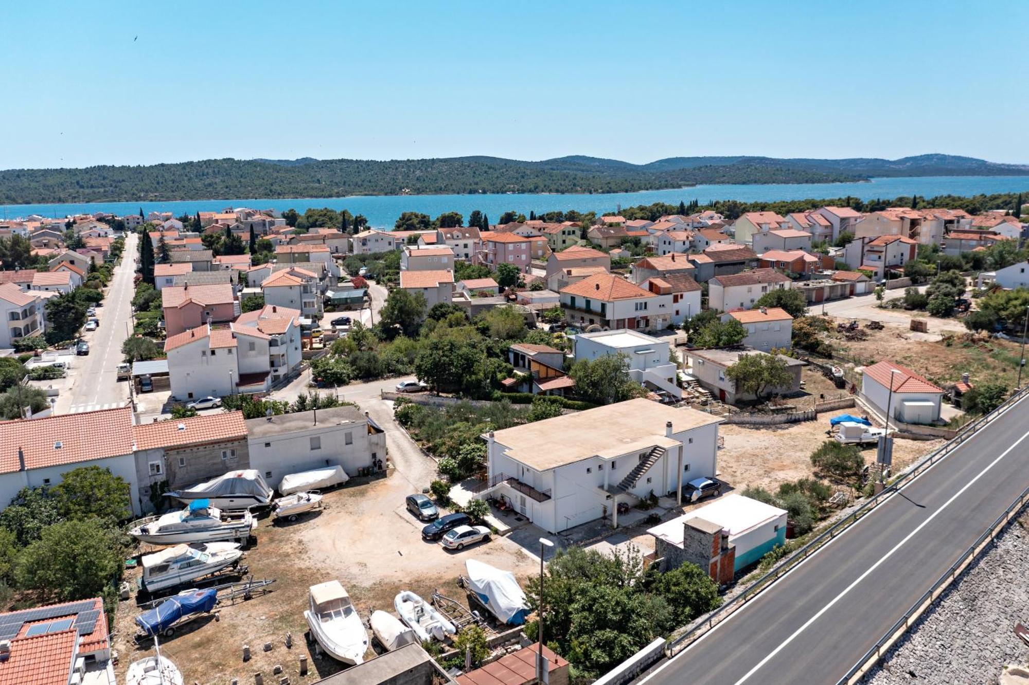 Apartments With A Parking Space Pirovac, Sibenik - 13263 Exterior photo