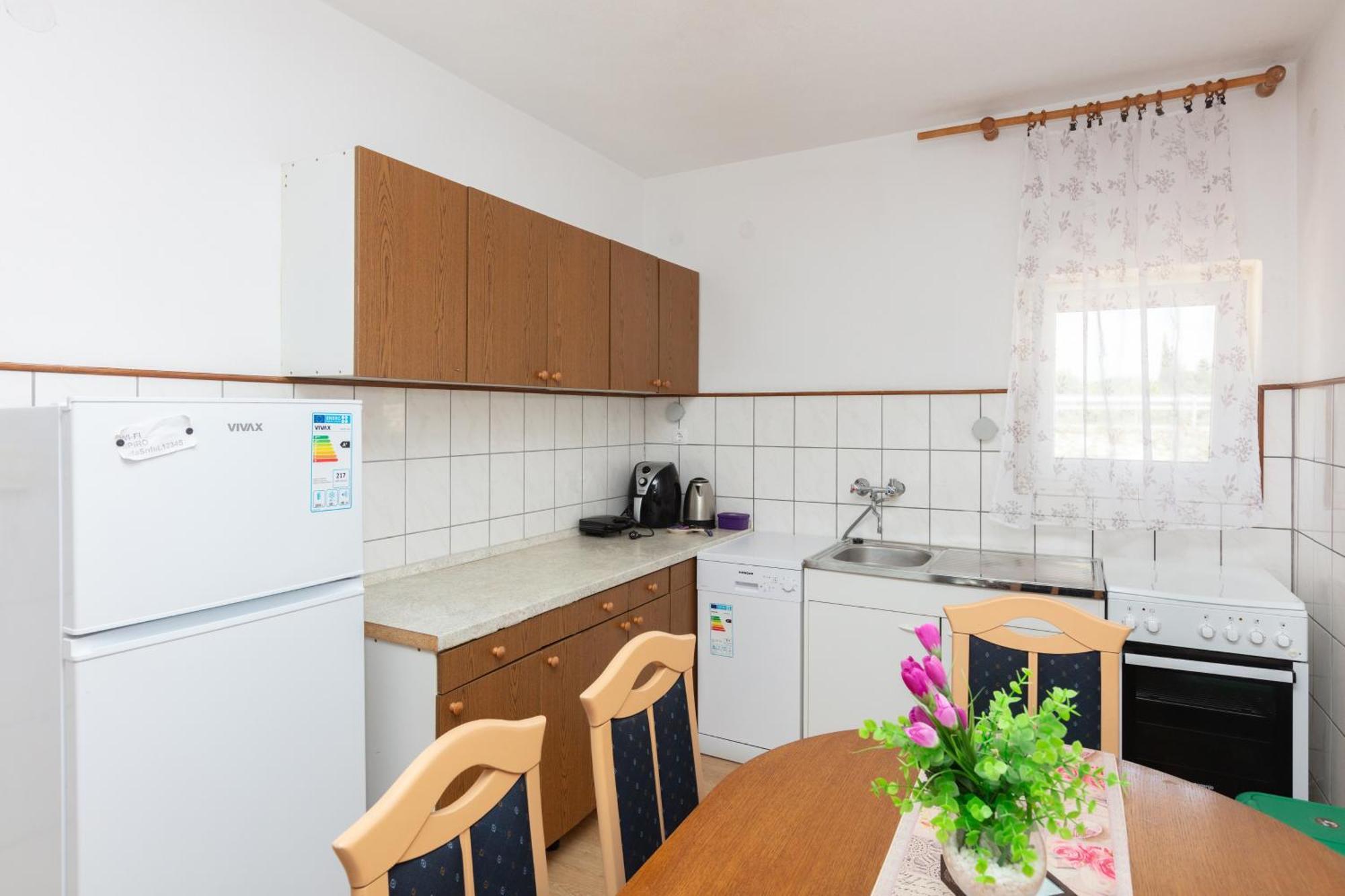 Apartments With A Parking Space Pirovac, Sibenik - 13263 Exterior photo